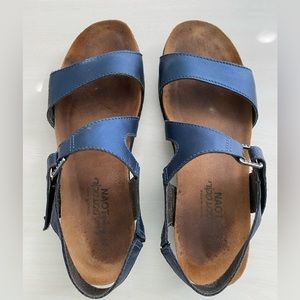 Naot Pamela Navy Leather